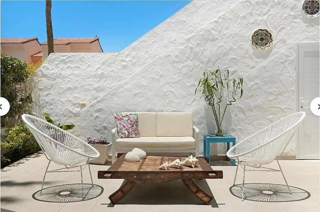 Relax Pasito Blanco Apartamento 0*,